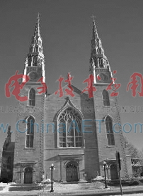 基于CamShift融合局部特征匹配的無(wú)人機(jī)目標(biāo)跟蹤研究